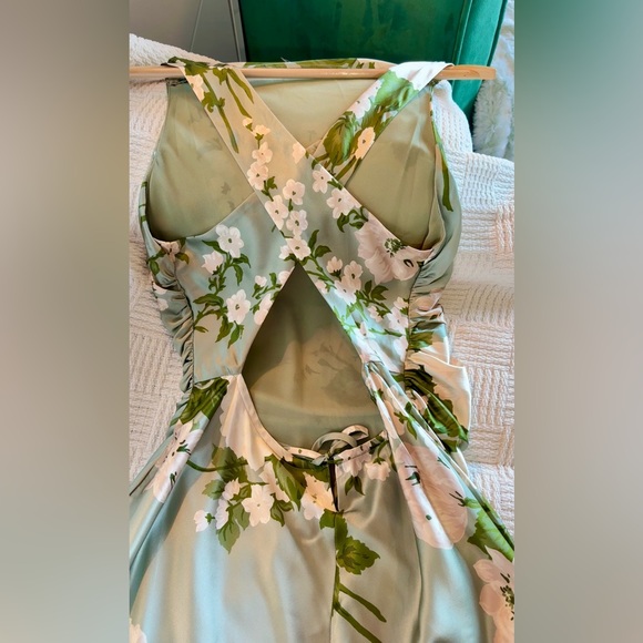 Reformation Anaiis Silk Dress In Tarragon, brand new, never worn. - Picture 10 of 16